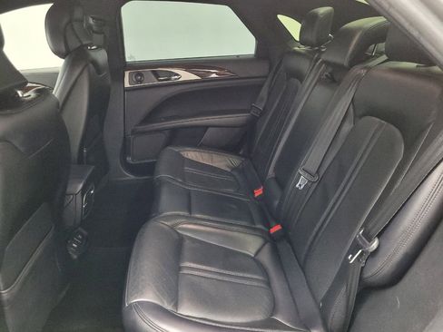 Used 2018 Lincoln MKZ Reserve image 18