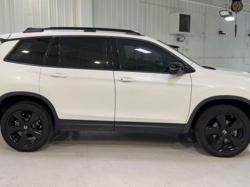 Used 2021 Honda Passport Elite image 2