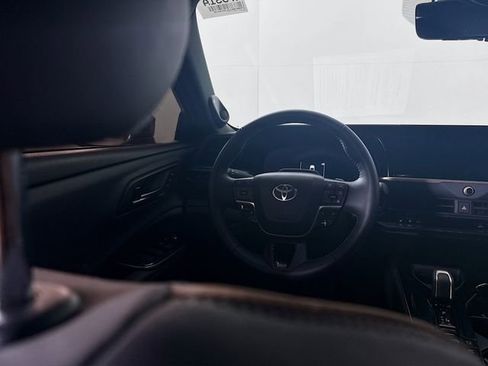 Used 2025 Toyota Crown Signia w/ Advanced Technology Package AWD/4WD image 11