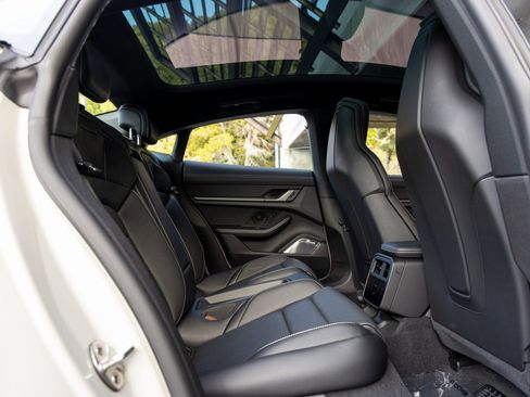 New 2026 Porsche Taycan 4S AWD/4WD image 47