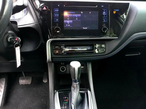 Used 2019 Toyota Corolla SE image 15