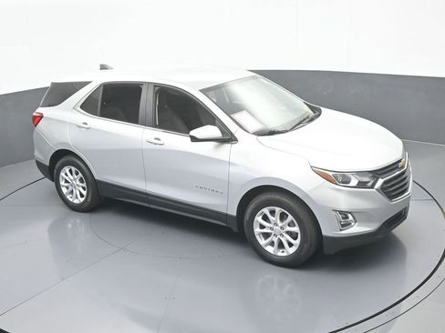 Used 2021 Chevrolet Equinox LT image 52