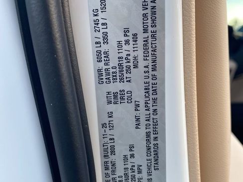 New 2025 Jeep Grand Cherokee Limited image 48