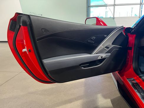Used 2017 Chevrolet Corvette Z06 RWD image 27