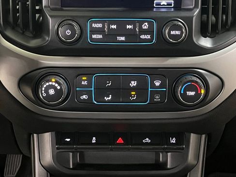 Used 2017 Chevrolet Colorado LT w/ LT Convenience Package image 21