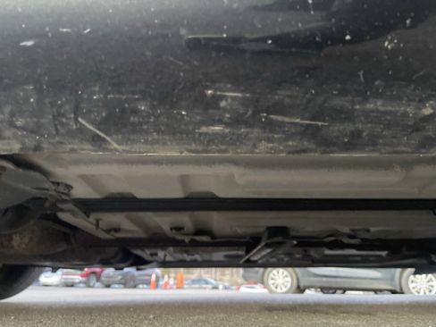 Used 2010 Chrysler 300 C w/ Luxury Group II image 19