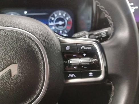Used 2023 Kia Sorento SX AWD/4WD image 21