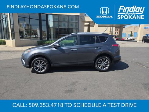 Used 2017 Toyota RAV4 Limited AWD/4WD image 2