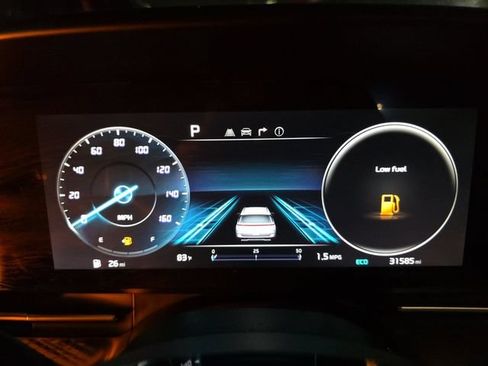 Used 2024 Kia Carnival SX Prestige FWD image 11