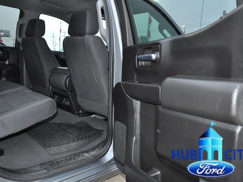 Used 2022 Chevrolet Silverado 1500 Custom w/ LPO, Dark Essentials Package image 15