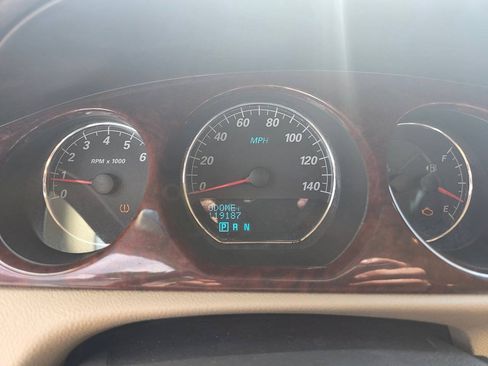 Used 2008 Buick Lucerne CXL w/ Ultra Confidence Package FWD image 19
