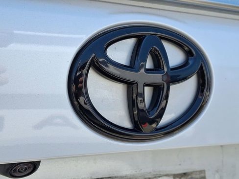 Used 2025 Toyota RAV4 XSE w/ Weather Package AWD/4WD image 9