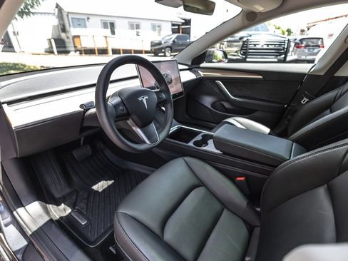 Used 2022 Tesla Model 3 RWD image 14