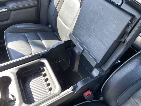 Certified 2020 RAM 1500 Laramie w/ Sport Appearance Package image 28