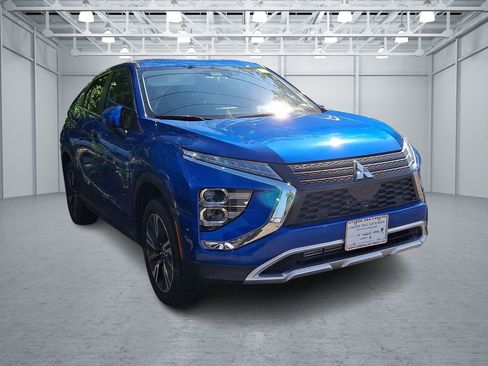 Used 2025 Mitsubishi Eclipse Cross SE AWD/4WD image 3
