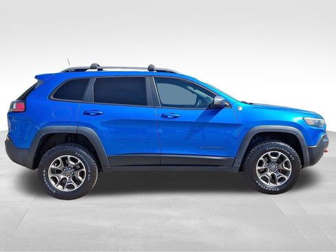 Used 2020 Jeep Cherokee Trailhawk w/ Cold Weather Group AWD/4WD image 8