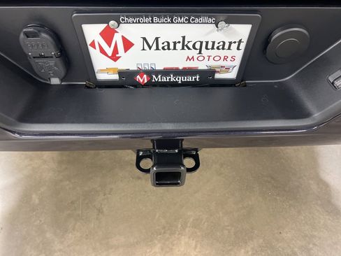 New 2026 GMC Sierra 1500 Elevation image 7