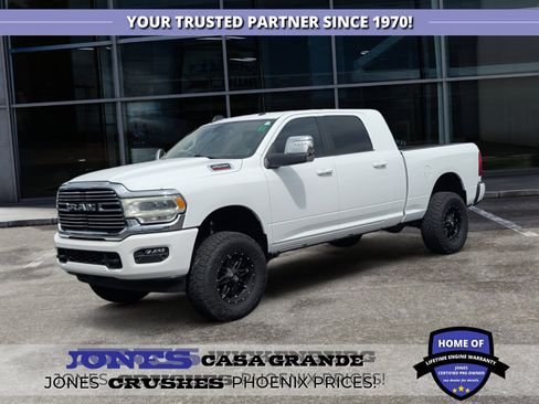 Used 2023 RAM 2500 Laramie AWD/4WD image 1