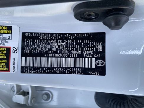 Used 2018 Toyota Camry XLE image 31