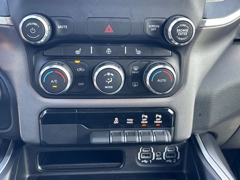 Used 2023 RAM 1500 Big Horn AWD/4WD image 13