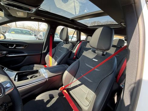 Used 2025 Mercedes-Benz GLC 63 AMG S image 26
