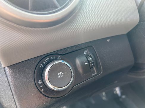 Used 2012 Chevrolet Sonic LT image 17