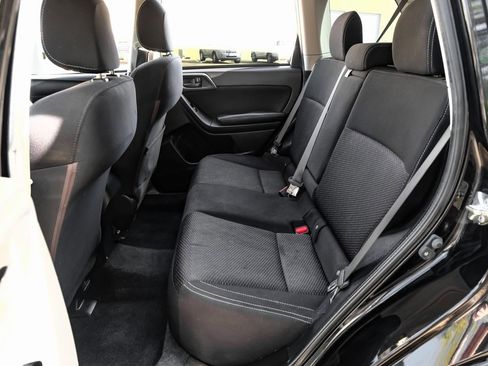 Used 2018 Subaru Forester 2.5i Premium image 42