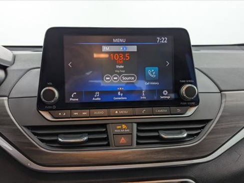 Used 2024 Nissan Altima 2.5 SV image 26