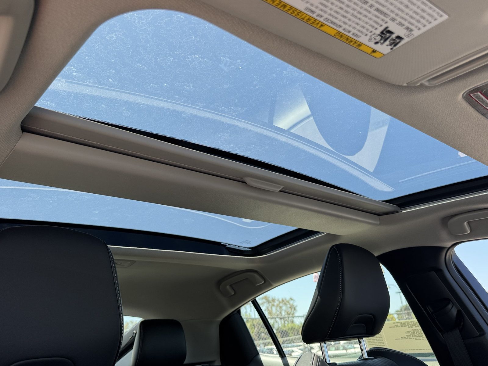 New 2027 Toyota Prius Limited FWD image 3