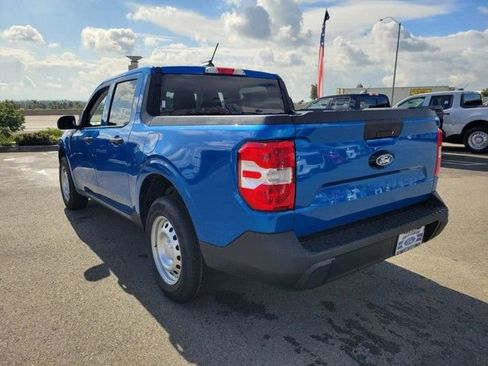 New 2025 Ford Maverick XL image 3