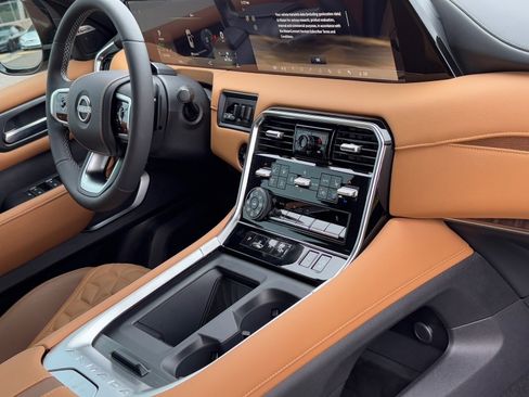 New 2026 Nissan Armada Platinum Reserve image 11