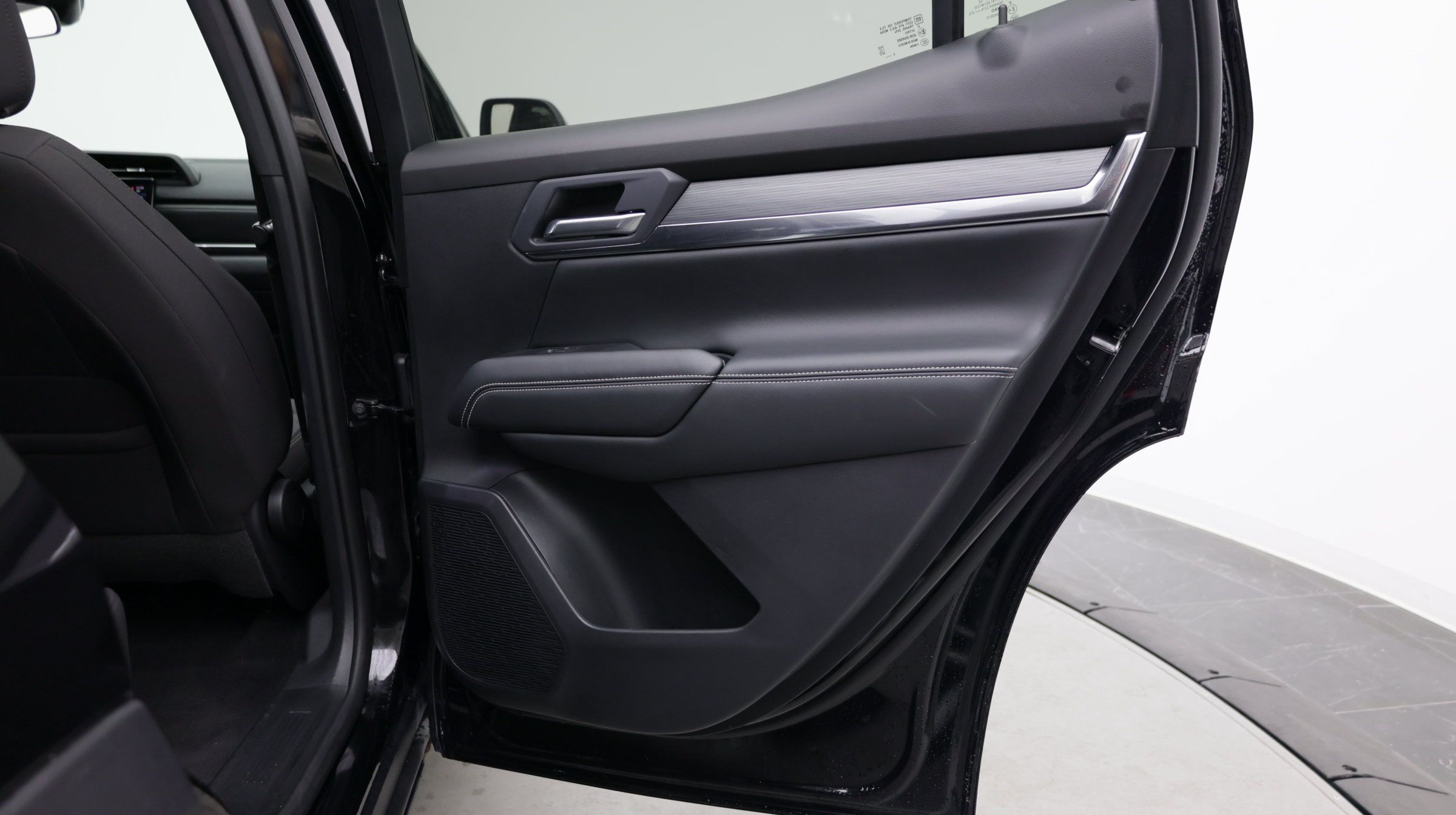 Used 2026 GMC Terrain Elevation FWD image 32