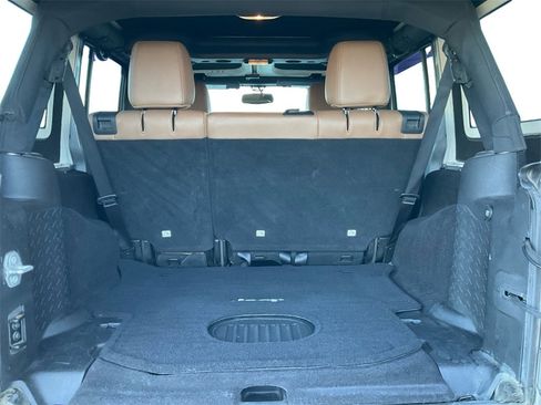 Used 2015 Jeep Wrangler Unlimited Sahara w/ Dual Top Group image 13