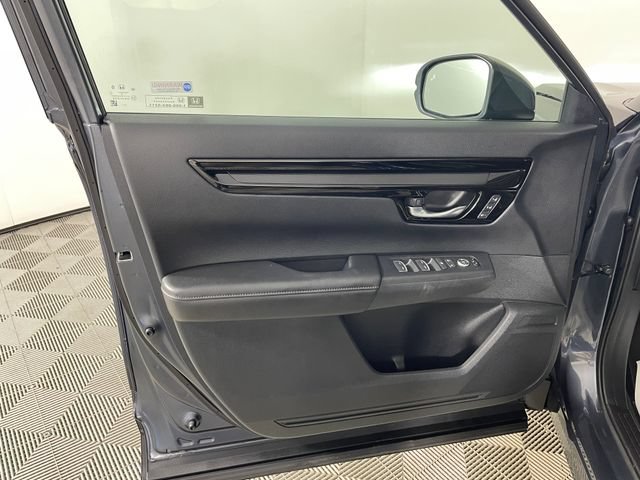 Used 2025 Honda CR-V EX-L image 17