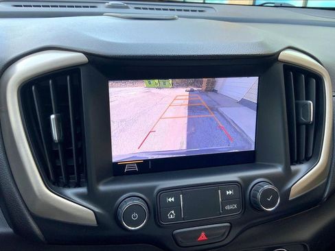 Used 2019 GMC Terrain Denali w/ Comfort Package image 21