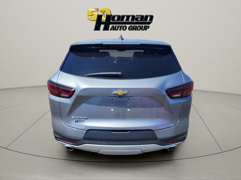 Used 2024 Chevrolet Blazer LT FWD image 4