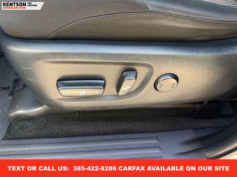 Used 2024 Toyota 4Runner SR5 image 30