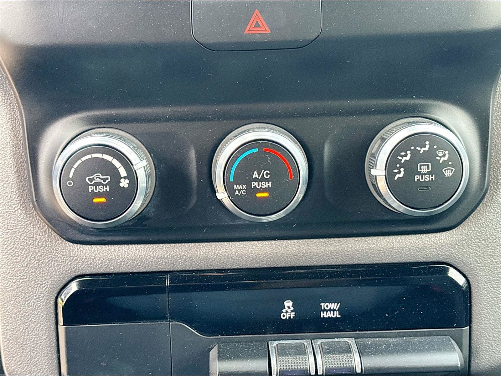 Used 2021 RAM 1500 Big Horn RWD image 15