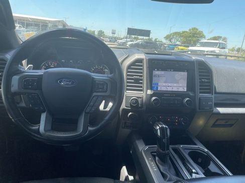 Used 2019 Ford F150 Raptor w/ Equipment Group 802A Luxury image 20