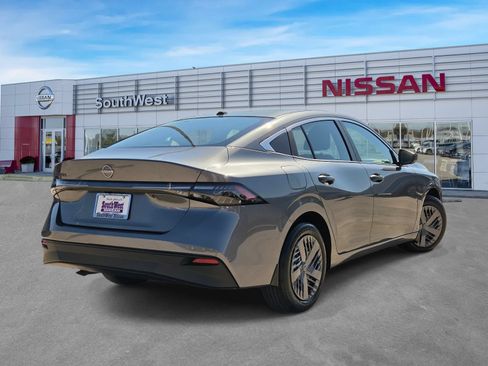 New 2027 Nissan Sentra S FWD image 5