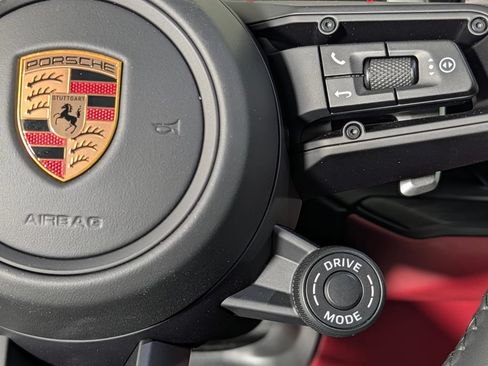 New 2026 Porsche Cayenne GTS AWD/4WD image 40