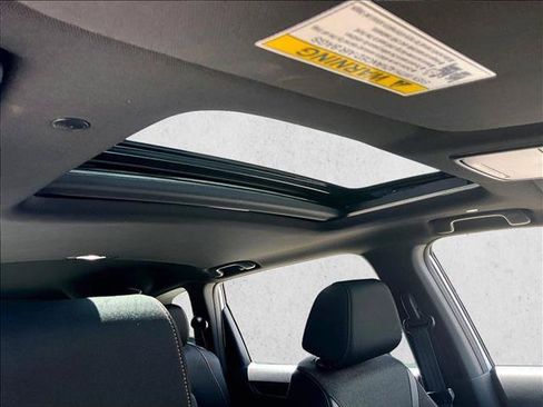 Used 2025 Honda CR-V Sport image 17