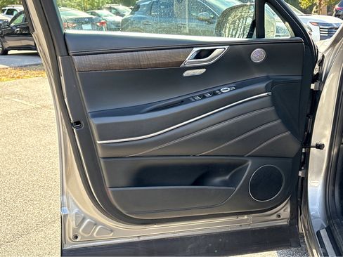 Used 2024 Genesis GV80 2.5T image 15