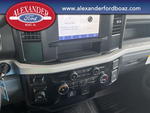 New 2026 Ford F250 XL w/ XL Off-Road Package AWD/4WD image 23