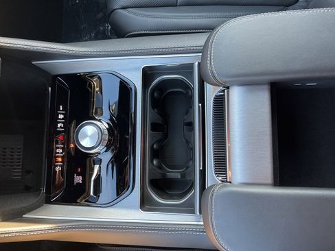 New 2026 Jeep Grand Wagoneer Limited image 34