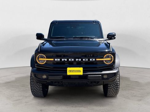 Certified 2024 Ford Bronco Outer Banks w/ Sasquatch Package AWD/4WD image 2