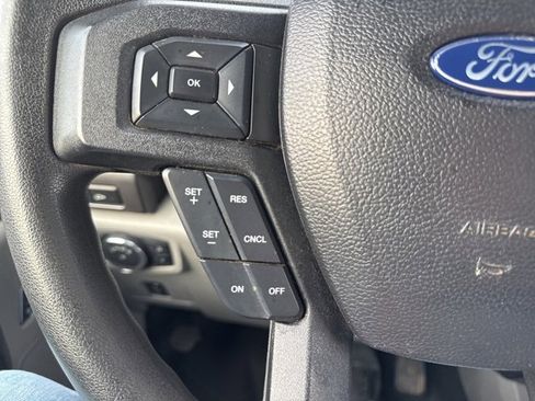Used 2017 Ford F250 XLT w/ XLT Premium Package image 26