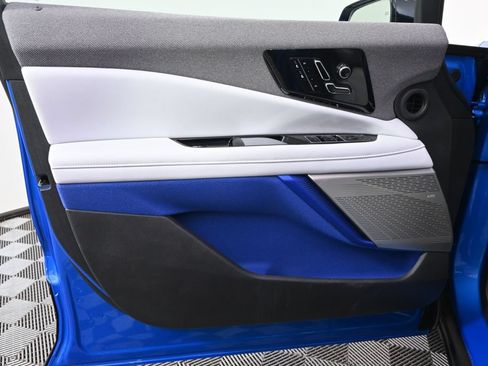 New 2025 Cadillac Optiq Luxury 1 w/ LPO, Floor Liner Package AWD/4WD image 22