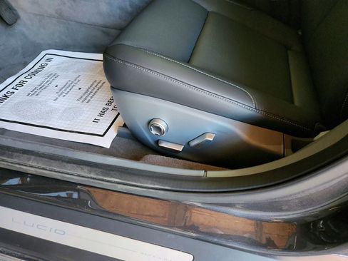 Used 2023 Lucid Air Pure image 11