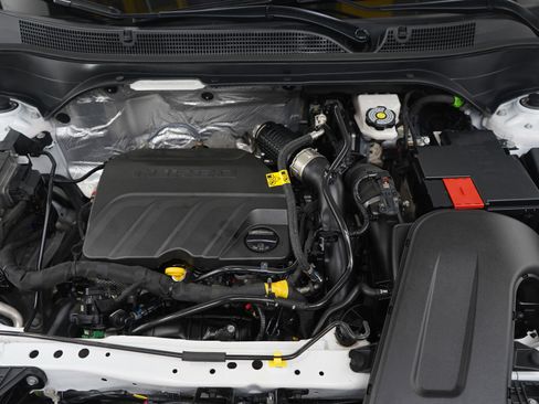 Used 2024 Chevrolet Trax LS w/ Driver Confidence Package image 26